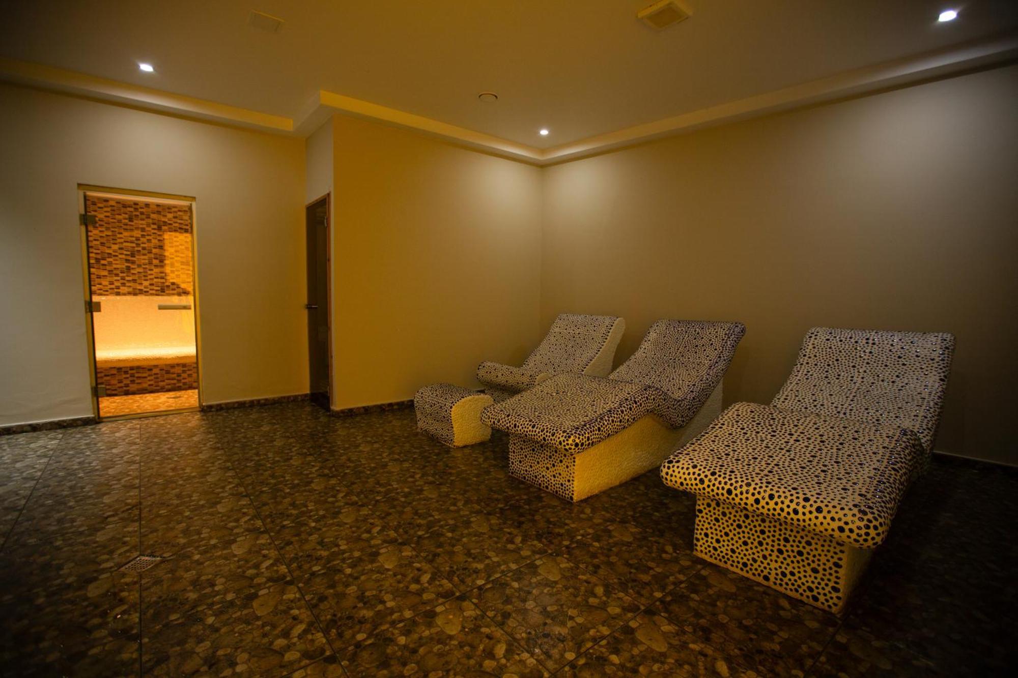 Hotel Gino Wellness Mtsʼkhetʼa エクステリア 写真